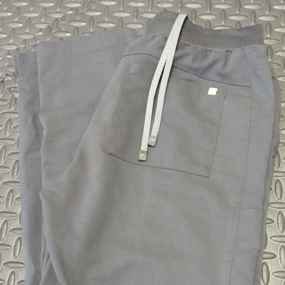 Fabletics Scrub Bottoms - Gray